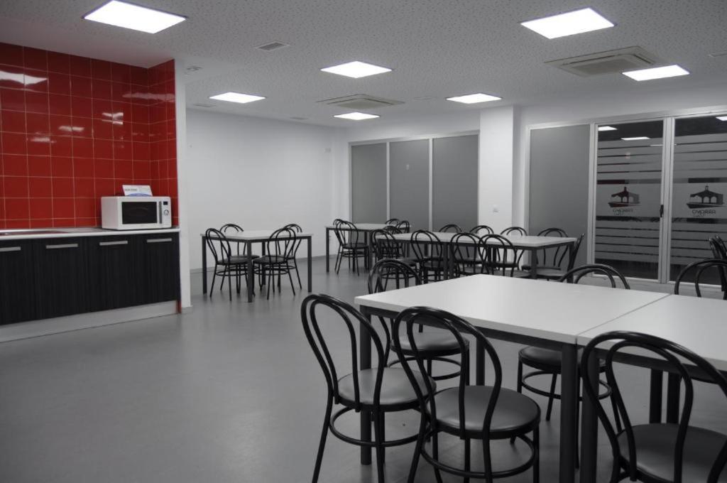 Hostel Divino Morales Arroyo de la Luz Экстерьер фото