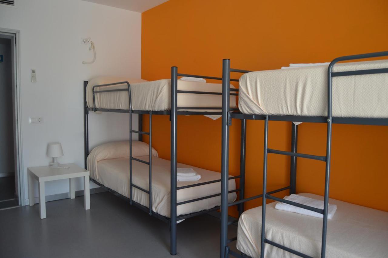 Hostel Divino Morales Arroyo de la Luz Экстерьер фото