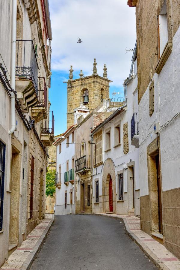 Hostel Divino Morales Arroyo de la Luz Экстерьер фото